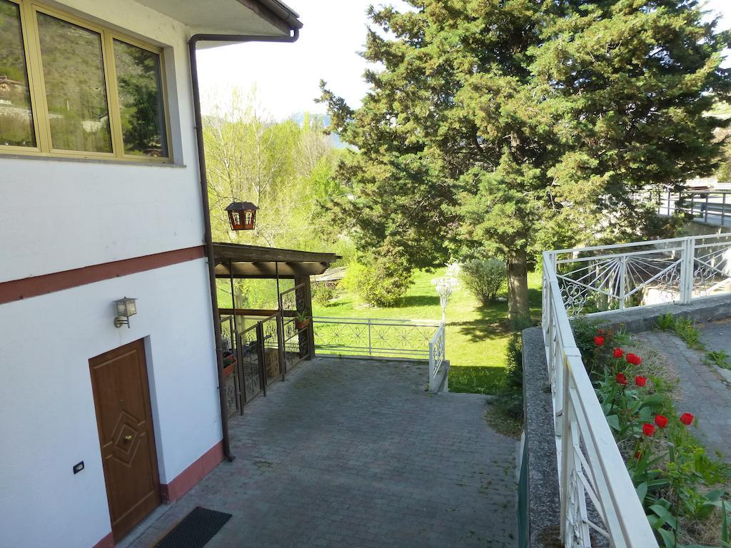 Hotel Beau Sejour Giampietro Andrea Sarre Exterior foto