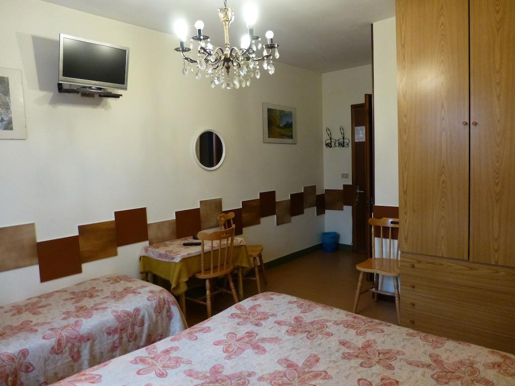 Hotel Beau Sejour Giampietro Andrea Sarre Exterior foto