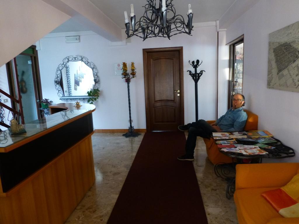Hotel Beau Sejour Giampietro Andrea Sarre Exterior foto
